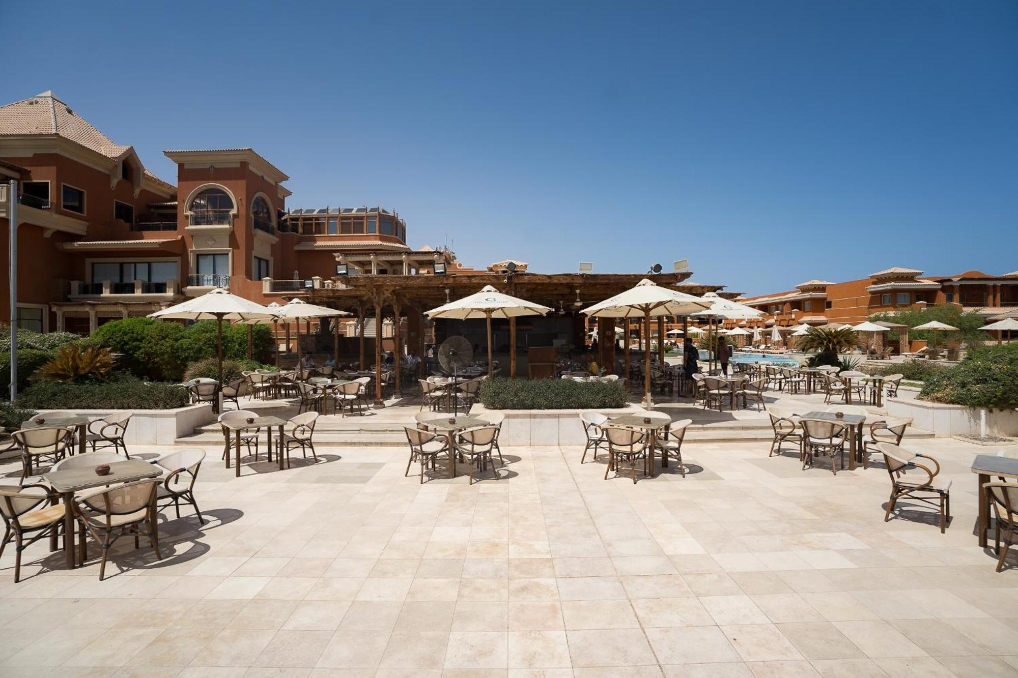 The Cascades Golf Resort, Spa & Thalasso Soma Bay Eksteriør bilde The Village